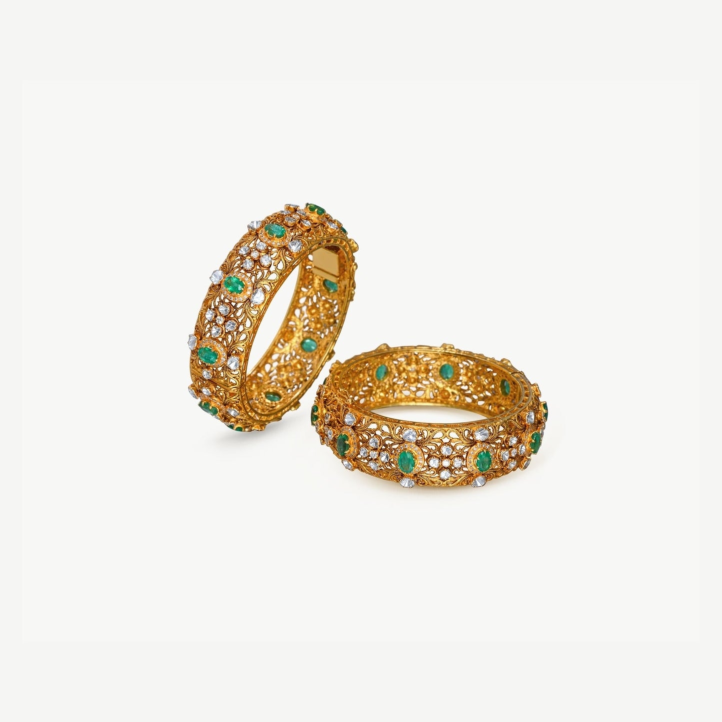 Polki Emerald Bangle